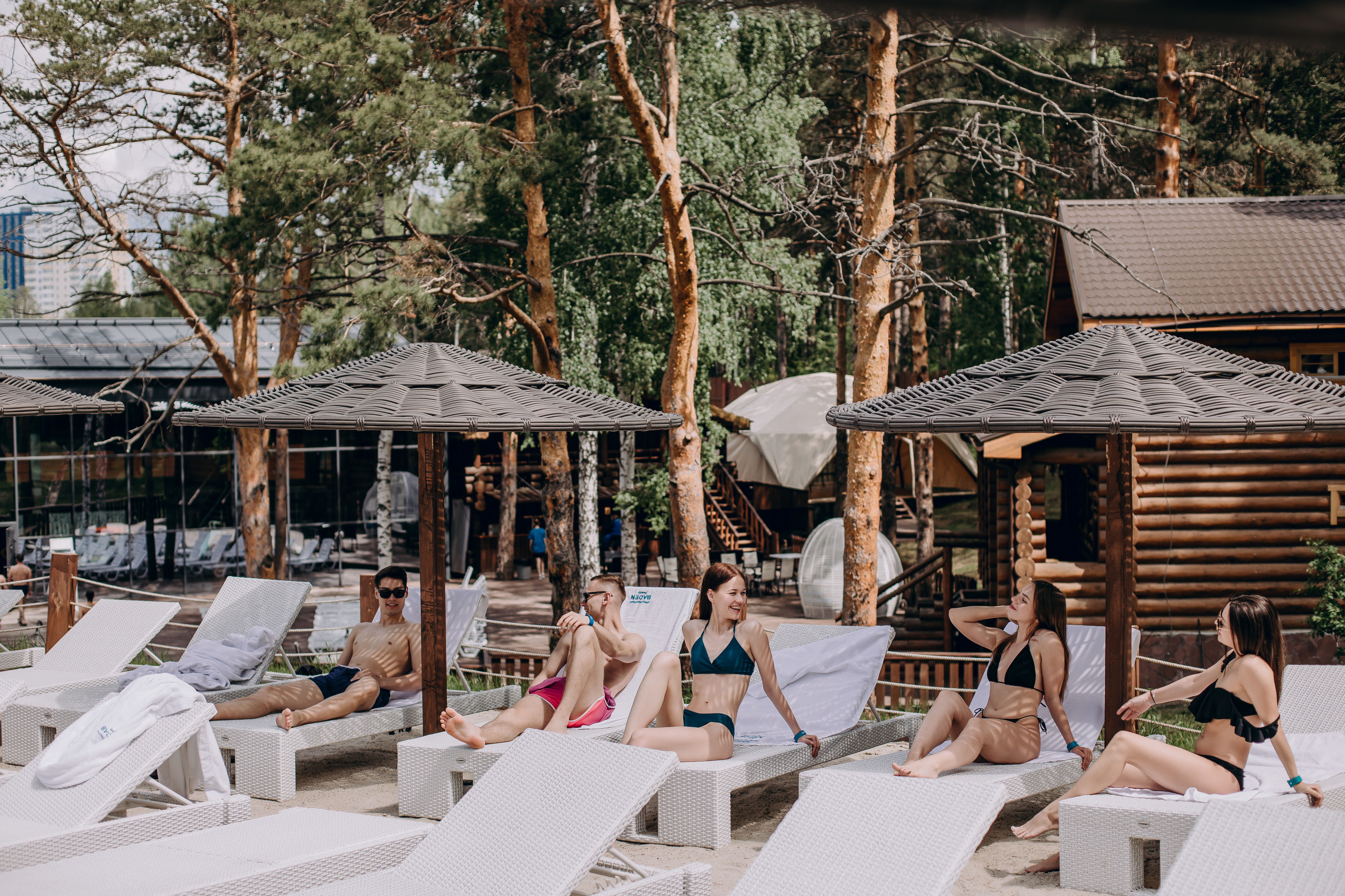 Баден фэмили. Hillside Beach Club.